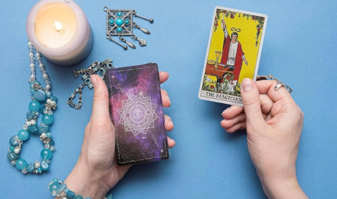 Tarot Card Reading and Holistic Wellness: Discover Inner Balance in Perth