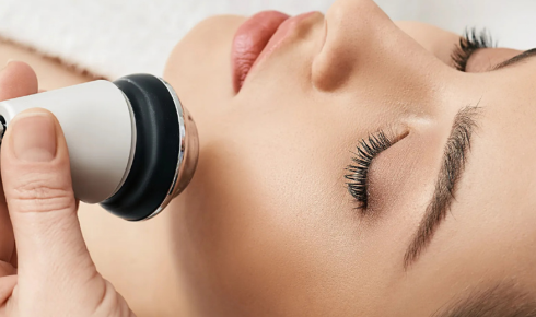 Skin Tightening Radiofrequency Treatment Machines: A Modern Solution for Firmer, Younger-Looking Skin